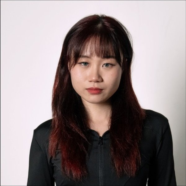 Portrait of Licia Loh