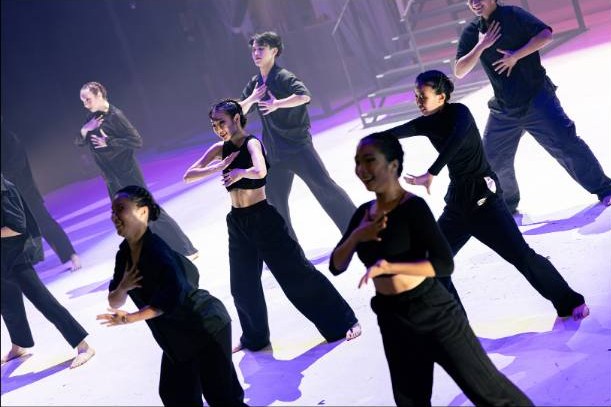 STEP Youth Crew on stage, photo 3